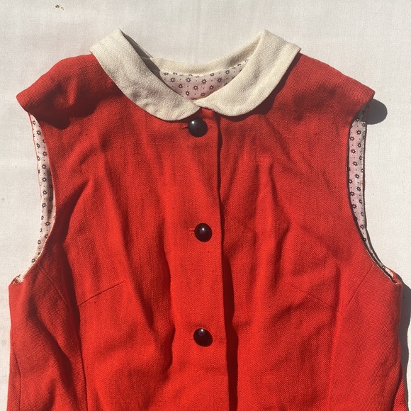 Vintage ripened-tomato red mini dress with Peter Pan collar - Picture 2 of 4